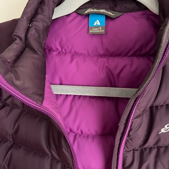 Eddie Bauer Down Vest Women’s Small - Picture 3 of 7